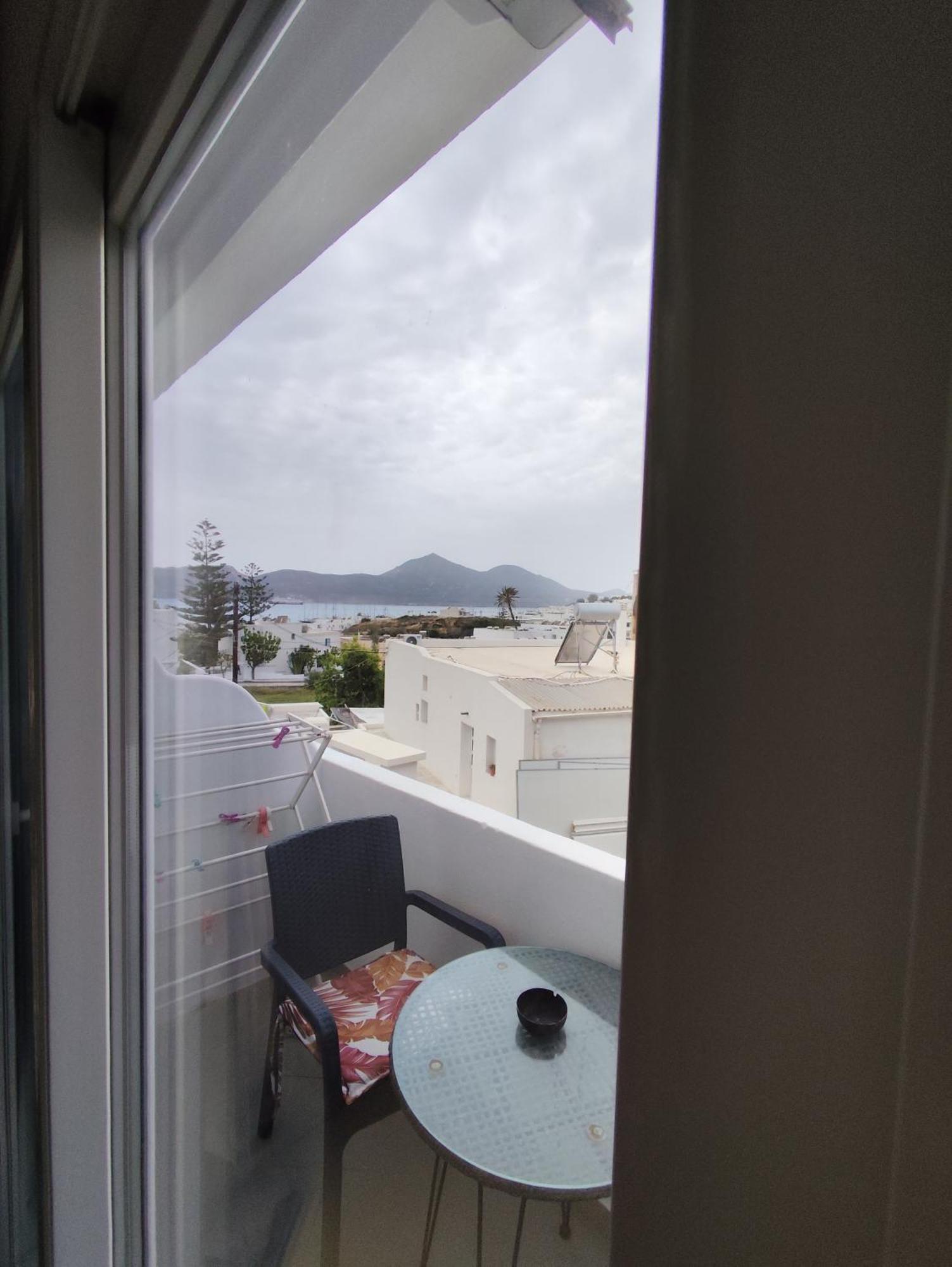 Suite Diminutif 2 Adamantas  Exterior photo