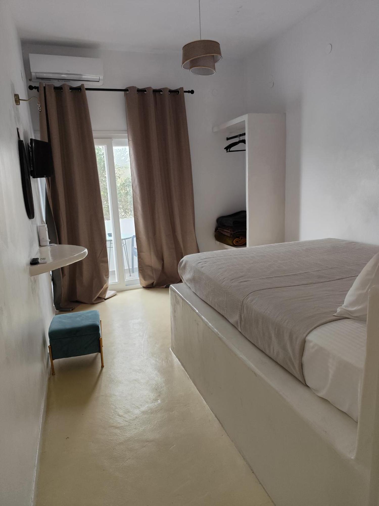 Suite Diminutif 2 Adamantas  Exterior photo